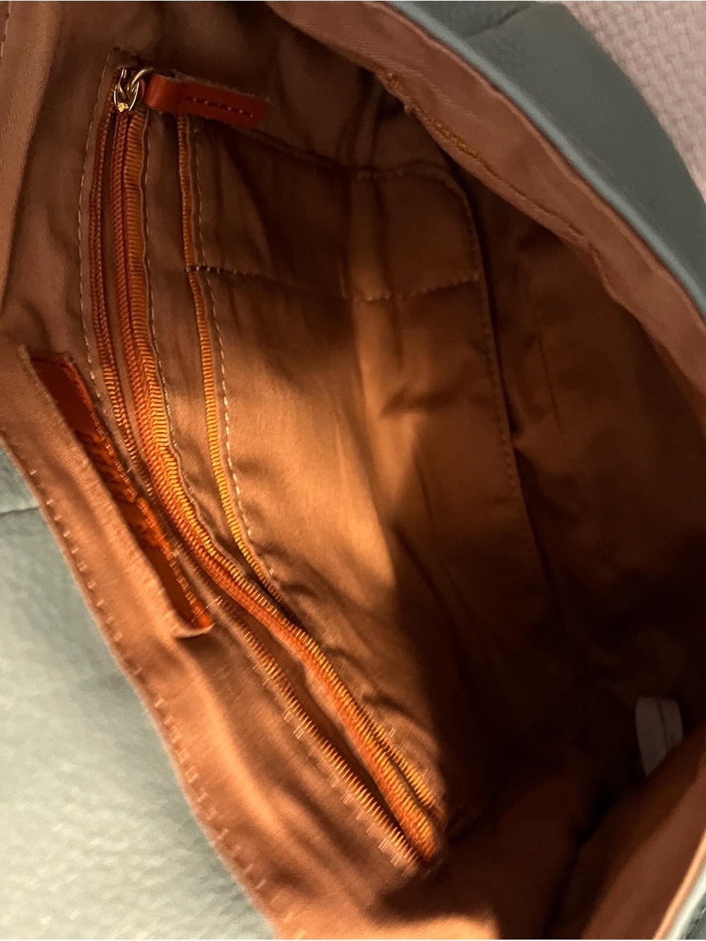 HOBO Sage Green Leather Crossbody Bag - Picture 3 of 7